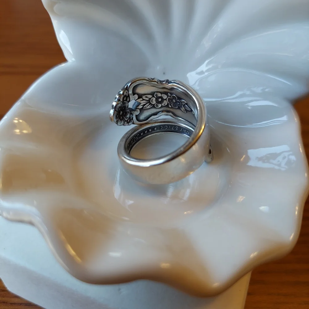 Vintage Prestige Plate Size 9 Spoon Ring. - Picture 6 of 9